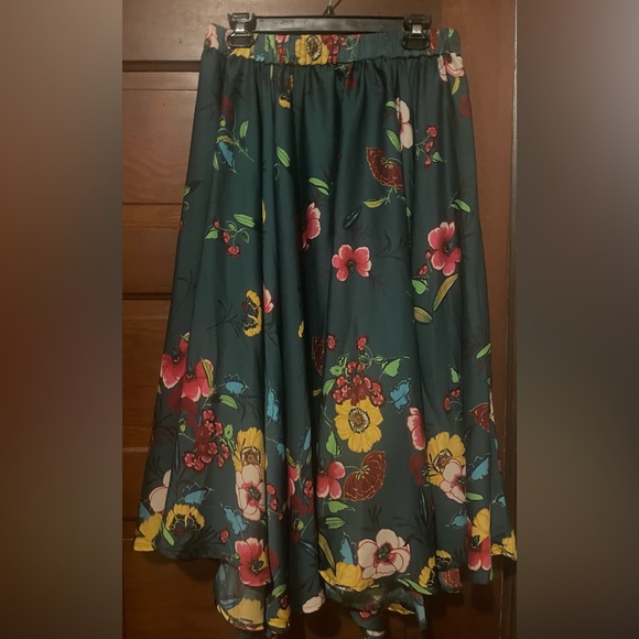 Anthropologie sleek a-line midi skirt - Picture 5 of 15